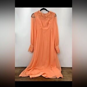 Vintage 1960s /70s Sylvia Ann Union Made Dress Bridesmaid Formal Chiffon Small